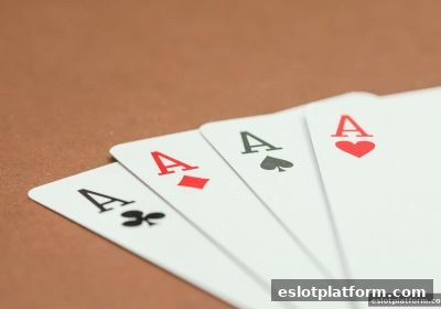 体育直播与桌游的千年演变：从古代竞技场到电子游戏平台的融合之路