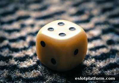 血战麻将×多期投注：如何在电子游戏平台玩出效率与乐趣