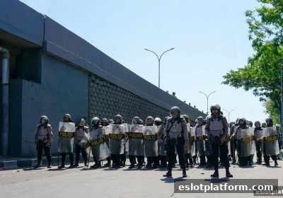 电子游戏平台中老虎机吞吐期：出款慢的真正原因与应对策略