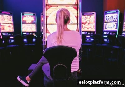 电子游戏平台的社交功能如何唤醒用户参与感——以KA电子游艺为例