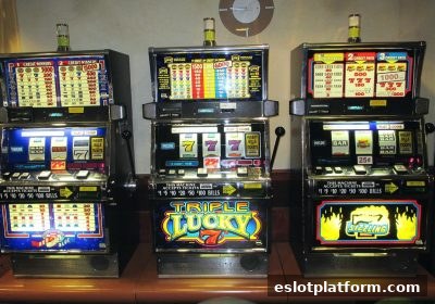 电子游戏平台转轴玩法深度解析：从架构到策略，带你玩转《五龙争霸》